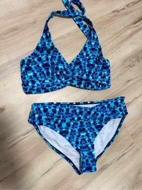 Athleta womans Blue Patterned Two-Piece Halter Swim Set